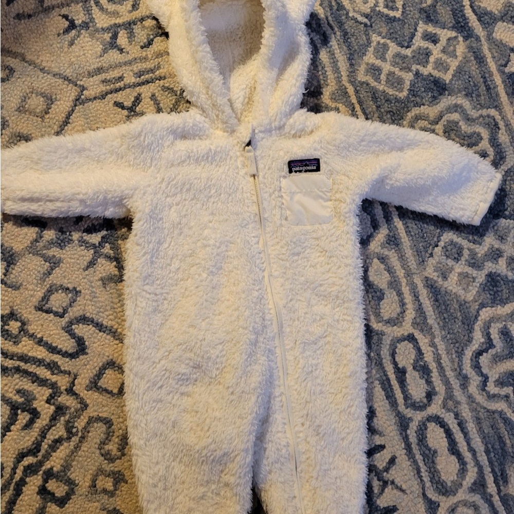 Patagonia Kids Cream Fleece Puffer Jacket